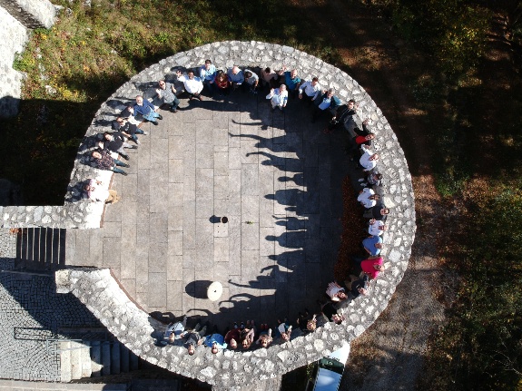 Aerial view of the participants MOMA Scientific Meeting