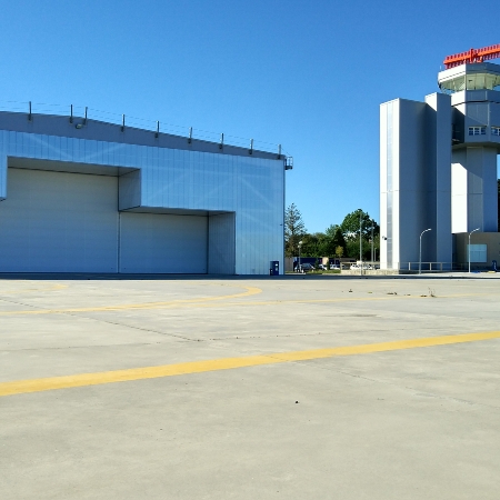 Multimedia INTA Torre de Control y Hangar