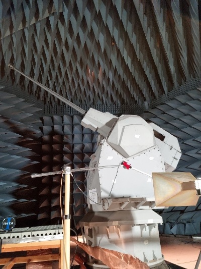 Ensayos de EMC sobre la torre del sistema Sentinel 30 (EM&E)