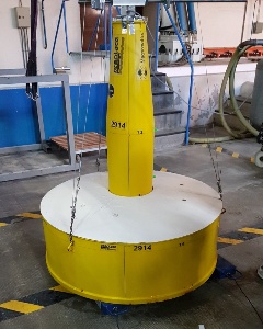 Tests of the small-scale floating wind platform "CHEF Turbine"