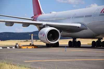 Pruebas del proyecto AVIATOR en un avión Airbus A340-600 de Iberia en el aeropuerto de Ciudad Real