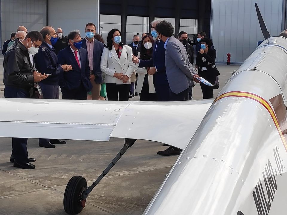 Presentación del avión no tripulado Milano en el CIAR (INTA)