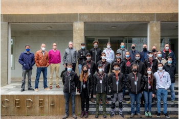 Equipo participante en la campaña de pruebas Bondar