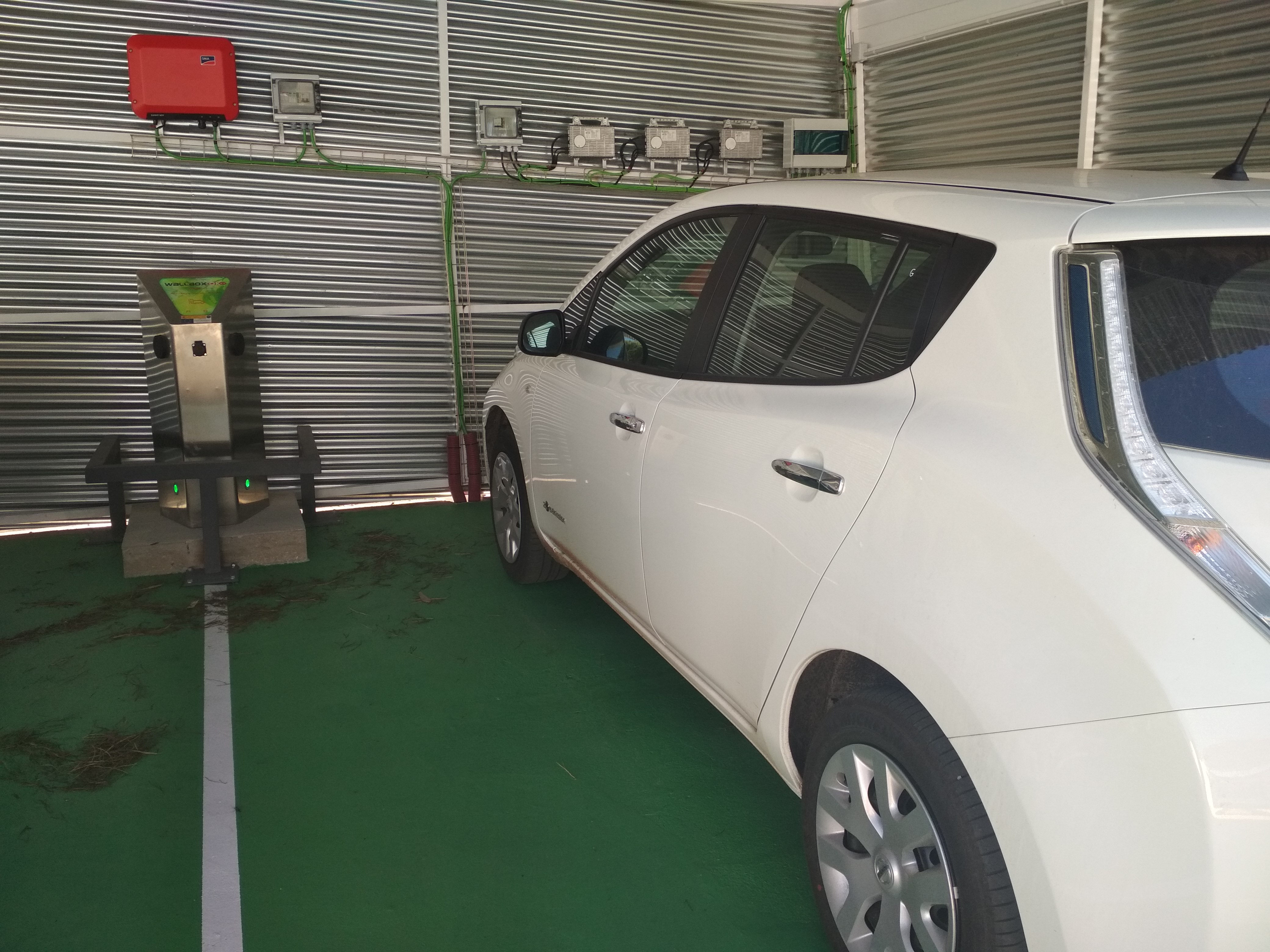 Punto de recarga de vehículo eléctrico